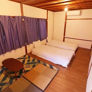 https://guesthouse-oshiteruya.hotels-osaka.net