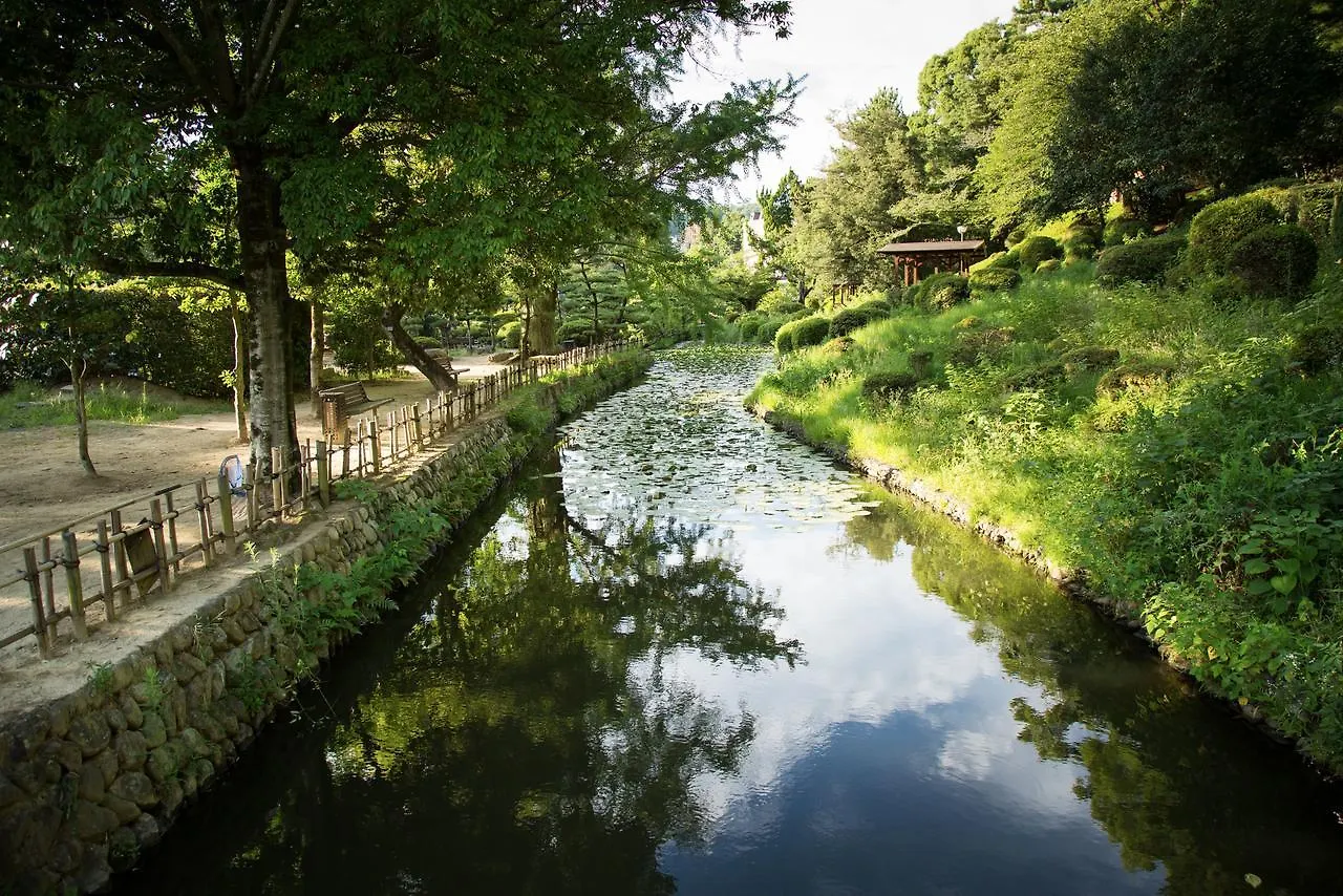 ゲストハウス Dougoyado 松山市 別荘
